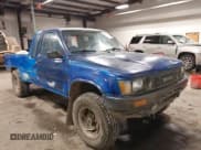 ✅ 1991 Toyota Pickup DLX • VIN: JT4VN13DXM5039747 • Lot: 41557079. Listed on IAAI with 331,400 mi. Free auction sales archive from the USA and detailed vehicle history report at DreamBid. Image 1.