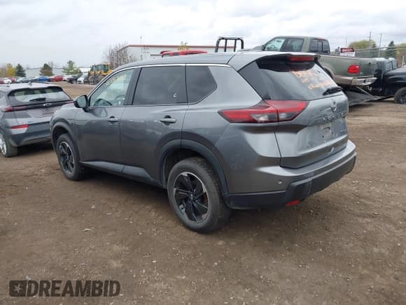 ✅ 2024 Nissan Rogue SV • VIN: JN8BT3BB8RW421169 • Lot: 43576058. Listed on IAAI with 45,480 mi. Free auction sales archive from the USA and detailed vehicle history report at DreamBid. Image 3.