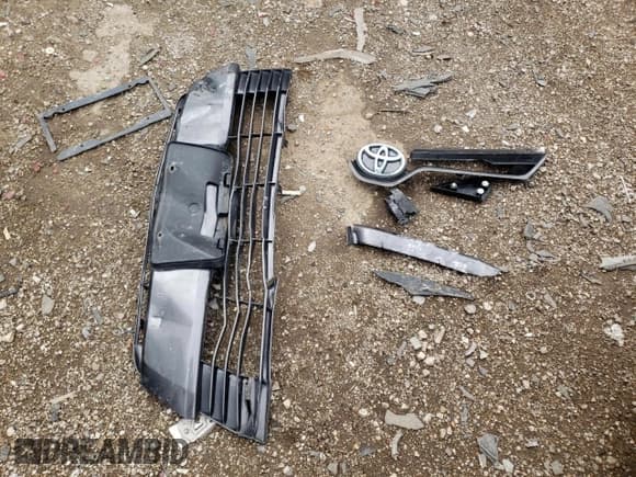 ✅ 2018 Audi RS 3 • VIN: WUABWGFFXJ1906831 • Лот: 49559413. Опубликован ранее на Copart с пробегом Не указан. Бесплатный доступ к архиву аукционных продаж из США и подробный отчёт об истории автомобиля на DreamBid. Изображение 12.