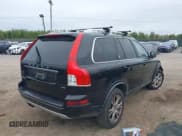 ✅ 2014 Volvo XC90 • VIN: YV4952CZXE1691891 • Lot: 43268844. Wystawiony na IAAI z przebiegiem 162 715 mil. Bezpłatny archiwum sprzedaży aukcyjnych z USA i szczegółowy raport historii pojazdu na DreamBid. Zdjęcie 4.
