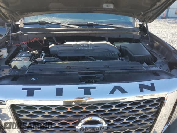 ✅ 2017 Nissan Titan S • VIN: 1N6AA1EK2HN531438 • Lot: 93061545. Listed on Copart with 172,005 mi. Free auction sales archive from the USA and detailed vehicle history report at DreamBid. Image 11.