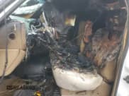 ✅ 2000 Chevrolet Suburban LT • VIN: 3GNGK26U9YG219763 • Лот: 67762835. Опубликован ранее на Copart с пробегом Не указан. Бесплатный доступ к архиву аукционных продаж из США и подробный отчёт об истории автомобиля на DreamBid. Изображение 7.