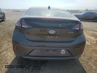 ✅ 2022 Hyundai Ioniq Limited • VIN: KMHC05LC9NU270999 • Lot: 70021794. Wystawiony na Copart z przebiegiem 212 845 mil. Bezpłatny archiwum sprzedaży aukcyjnych z USA i szczegółowy raport historii pojazdu na DreamBid. Zdjęcie 6.