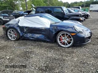 ✅ 2018 Porsche 911 Carrera S • VIN: WP0CB2A98JS147463 • Lot: 92068055. Wystawiony na Copart z przebiegiem 41 665 mil. Bezpłatny archiwum sprzedaży aukcyjnych z USA i szczegółowy raport historii pojazdu na DreamBid. Zdjęcie 4.