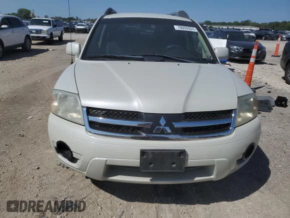 ✅ 2007 Mitsubishi Endeavor SE • VIN: 4A4MN31S37E075608 • Lot: 70692024. Listed on Copart with 129,818 mi. Free auction sales archive from the USA and detailed vehicle history report at DreamBid. Image 5.