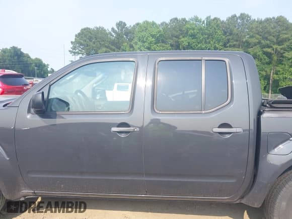 ✅ 2010 Nissan Frontier SE • VIN: 1N6AD0ER1AC439608 • Лот: 42435851. Опубликован ранее на IAAI с пробегом 101 588 миль. Бесплатный доступ к архиву аукционных продаж из США и подробный отчёт об истории автомобиля на DreamBid. Изображение 14.