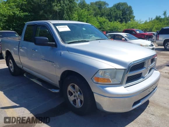 ✅ 2011 Ram 1500 SLT • VIN: 1D7RB1GP9BS567587 • Лот: 42658596. Опубликован ранее на IAAI с пробегом 204 312 миль. Бесплатный доступ к архиву аукционных продаж из США и подробный отчёт об истории автомобиля на DreamBid. Изображение 1.