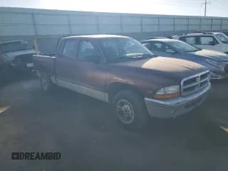 ✅ 2000 Dodge Dakota Sport • VIN: 1B7GL2AN1YS608072 • Lot: 83624164. Wystawiony na Copart z przebiegiem 171 499 mil. Bezpłatny archiwum sprzedaży aukcyjnych z USA i szczegółowy raport historii pojazdu na DreamBid. Zdjęcie 4.