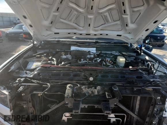 ✅ 2015 Chevrolet Silverado 3500HD LTZ • VIN: 1GC4K0C84FF676325 • Лот: 87258775. Опубликован ранее на Copart с пробегом 132 809 миль. Бесплатный доступ к архиву аукционных продаж из США и подробный отчёт об истории автомобиля на DreamBid. Изображение 11.