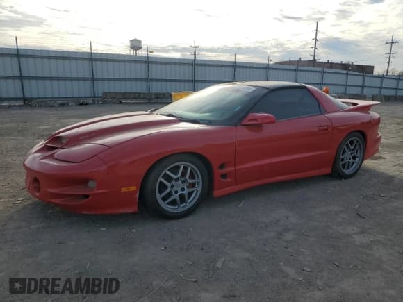 ✅ 1998 Pontiac Firebird Formula • VIN: 2G2FV22G8W2227739 • Lot: 84675094. Listed on Copart with 125,656 mi. Free auction sales archive from the USA and detailed vehicle history report at DreamBid. Image 1.