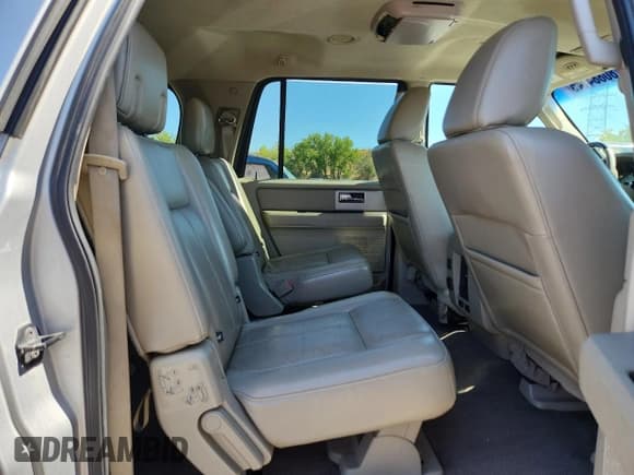 ✅ 2011 Ford Expedition Max Limited • VIN: 1FMJK2A52BEF12395 • Lot: 80884145. Listed on Copart with 220,664 mi. Free auction sales archive from the USA and detailed vehicle history report at DreamBid. Image 11.