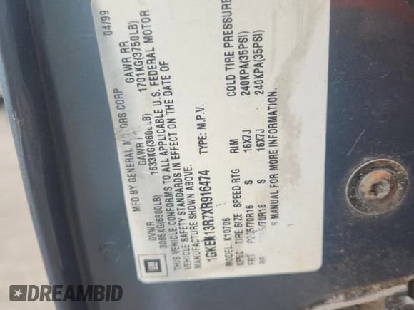 ✅ 1999 GMC Denali • VIN: 1GKEK13R7XR916474 • Lot: 83851175. Listed on Copart with 187,807 mi. Free auction sales archive from the USA and detailed vehicle history report at DreamBid. Image 12.