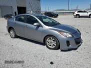 ✅ 2013 Mazda 3 i Touring • VIN: JM1BL1VP2D1762306 • Лот: 55887715. Опубликован ранее на Copart с пробегом 73 598 миль. Бесплатный доступ к архиву аукционных продаж из США и подробный отчёт об истории автомобиля на DreamBid. Изображение 4.