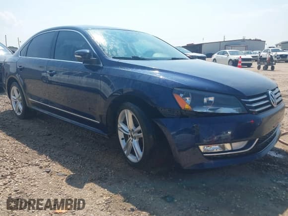 ✅ 2015 Volkswagen Passat SE • VIN: 1VWBT7A38FC059240 • Lot: 42659601. Listed on IAAI with 136,085 mi. Free auction sales archive from the USA and detailed vehicle history report at DreamBid. Image 1.
