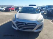 ✅ 2016 Hyundai Elantra • VIN: KMHD35LH0GU323082 • Lot: 43620932. Listed on IAAI with 120,061 mi. Free auction sales archive from the USA and detailed vehicle history report at DreamBid. Image 12.