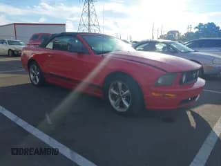 ✅ 2006 Ford Mustang GT Deluxe • VIN: 1ZVHT85H465195228 • Лот: 43457576. Опубликован ранее на IAAI с пробегом 167 235 миль. Бесплатный доступ к архиву аукционных продаж из США и подробный отчёт об истории автомобиля на DreamBid. Изображение 1.