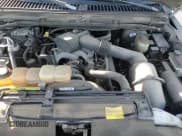 ✅ 2000 Ford Excursion XLT • VIN: 1FMNU41S8YEB86723 • Lot: 87308054. Wystawiony na Copart z przebiegiem 159 471 mil. Bezpłatny archiwum sprzedaży aukcyjnych z USA i szczegółowy raport historii pojazdu na DreamBid. Zdjęcie 14.