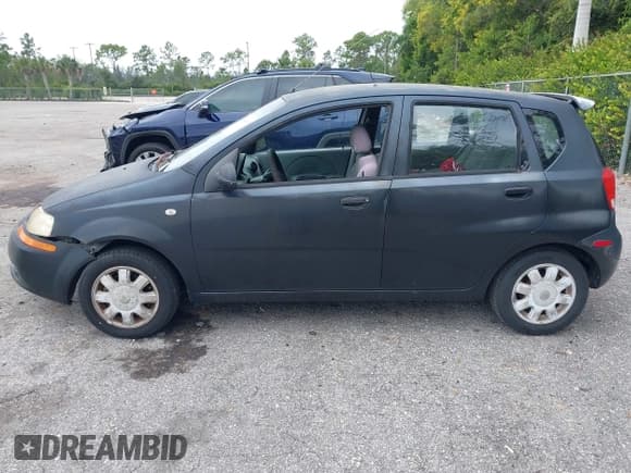 ✅ 2005 Chevrolet Aveo LT • VIN: KL1TG62635B416138 • Lot: 43658637. Wystawiony na IAAI z przebiegiem Nie podano. Bezpłatny archiwum sprzedaży aukcyjnych z USA i szczegółowy raport historii pojazdu na DreamBid. Zdjęcie 14.