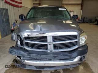 2007 Dodge 1500 ST z VIN 1D7HA18K87J598540, wystawiony jako Copart lot #71415414 z przebiegiem 177 415 mil mil oraz Szkoda całkowita • Salvage title. Historia ofert i sprzedaży dostępna na DreamBid. Obrazek 5.