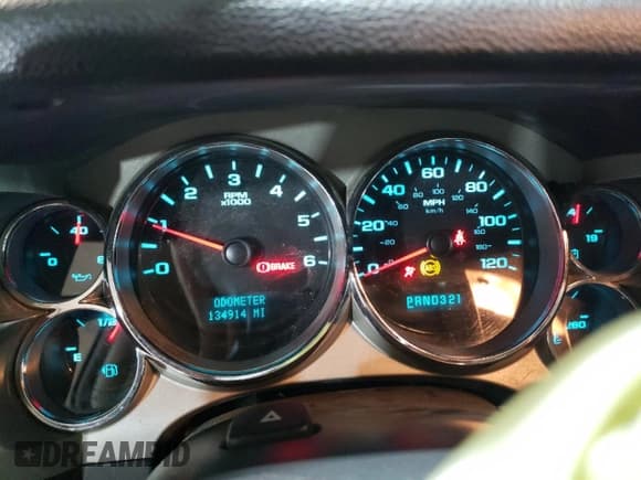 ✅ 2008 Chevrolet Silverado 1500 Work Truck • VIN: 1GCEC14018Z110656 • Lot: 47303285. Wystawiony na Copart z przebiegiem 134 914 mil. Bezpłatny archiwum sprzedaży aukcyjnych z USA i szczegółowy raport historii pojazdu na DreamBid. Zdjęcie 9.