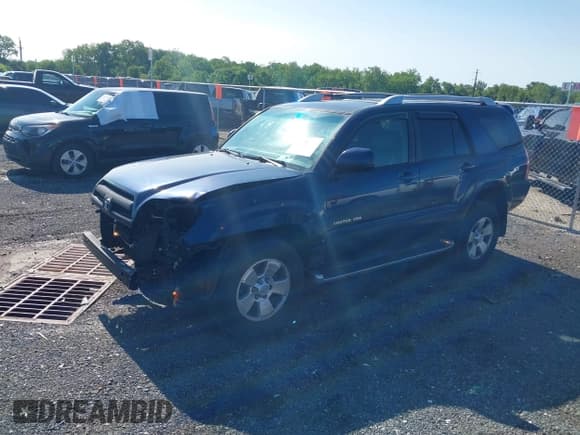 ✅ 2004 Toyota 4Runner Limited • VIN: JTEBU17R748016366 • Lot: 42358035. Listed on IAAI with 191,992 mi. Free auction sales archive from the USA and detailed vehicle history report at DreamBid. Image 17.