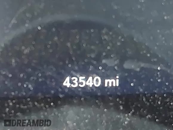 ✅ 2018 Dodge Challenger SXT • VIN: 2C3CDZAG4JH202620 • Lot: 42374734. Wystawiony na IAAI z przebiegiem 43 540 mil. Bezpłatny archiwum sprzedaży aukcyjnych z USA i szczegółowy raport historii pojazdu na DreamBid. Zdjęcie 15.