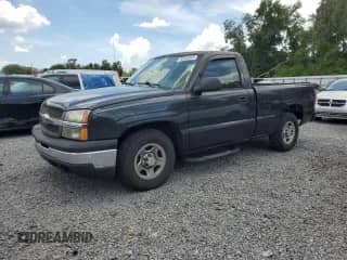 2004 Chevrolet Silverado 1500 Work Truck z VIN 1GCEC14X44Z307070, wystawiony jako Copart lot #62503865 z przebiegiem 131 697 mil mil oraz Szkoda całkowita • Salvage title. Historia ofert i sprzedaży dostępna na DreamBid. Obrazek 1.
