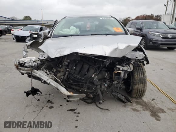 ✅ 2016 Ford Focus SE • VIN: 1FADP3F25GL303328 • Lot: 91850945. Listed on Copart with 117,874 mi. Free auction sales archive from the USA and detailed vehicle history report at DreamBid. Image 5.