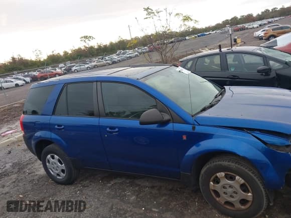 ✅ 2005 Saturn VUE • VIN: 5GZCZ33D55S826176 • Lot: 41482162. Wystawiony na IAAI z przebiegiem 107 276 mil. Bezpłatny archiwum sprzedaży aukcyjnych z USA i szczegółowy raport historii pojazdu na DreamBid. Zdjęcie 14.