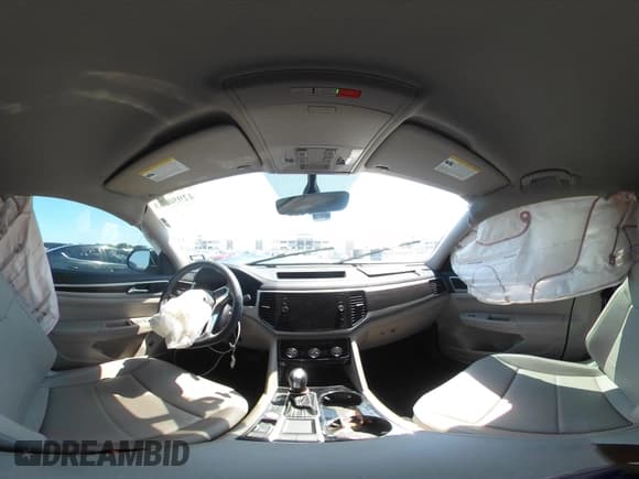 ✅ 2022 Volkswagen Atlas SE • VIN: 1V2WR2CA8NC536585 • Lot: 42950553. Listed on IAAI with 38,621 mi. Free auction sales archive from the USA and detailed vehicle history report at DreamBid. Image 18.