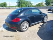 ✅ 2015 Volkswagen Beetle Fleet Edition • VIN: 3VWF17AT8FM647581 • Lot: 42320180. Listed on IAAI with 148,257 mi. Free auction sales archive from the USA and detailed vehicle history report at DreamBid. Image 4.