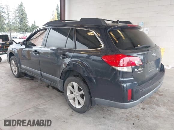 ✅ 2013 Subaru Outback Limited • VIN: 4S4BRBKC0D3290841 • Lot: 43633984. Listed on IAAI with 192,446 mi. Free auction sales archive from the USA and detailed vehicle history report at DreamBid. Image 3.