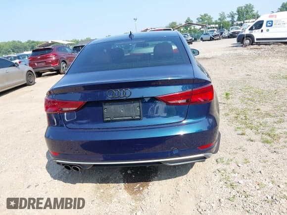 ✅ 2018 Audi A3 Premium • VIN: WAUAUGFF8J1004786 • Lot: 42490679. Listed on IAAI with 76,006 mi. Free auction sales archive from the USA and detailed vehicle history report at DreamBid. Image 16.