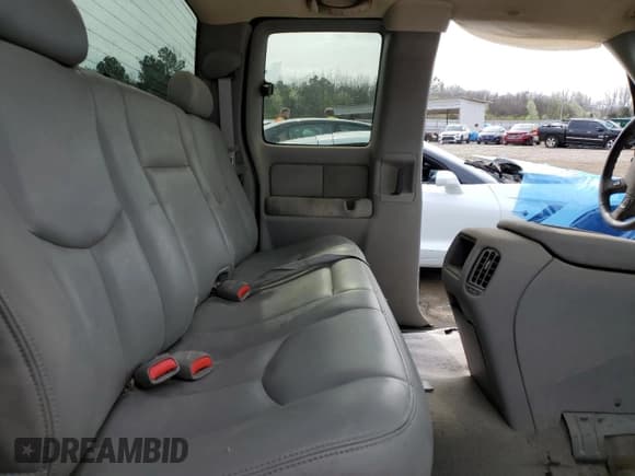 ✅ 2003 Chevrolet Silverado 1500 LS • VIN: 2GCEK19T731109728 • Лот: 44896024. Опубликован ранее на Copart с пробегом Не указан. Бесплатный доступ к архиву аукционных продаж из США и подробный отчёт об истории автомобиля на DreamBid. Изображение 10.