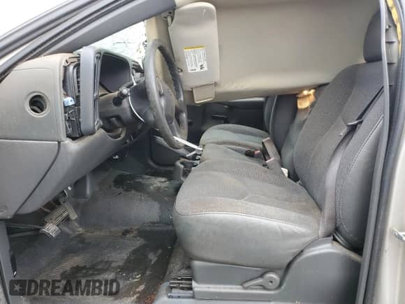 2005 Chevrolet Silverado 1500 Work Truck с VIN 1GCEC14V85Z316676, выставлен на аукционе Copart как лот 48424985 с пробегом 51 310 миль миль и На запчасти • Non repairable. История ставок и продаж доступна на DreamBid. Изображение 7.