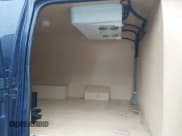 ✅ 2012 Ford Econoline Cargo Super Duty Commercial • VIN: 1FTSS3EL9CDB32629 • Lot: 43666177. Wystawiony na IAAI z przebiegiem 211 456 mil. Bezpłatny archiwum sprzedaży aukcyjnych z USA i szczegółowy raport historii pojazdu na DreamBid. Zdjęcie 8.