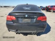 ✅ 2011 BMW M3 • VIN: WBSKG9C54BE368874 • Lot: 37296974. Wystawiony na Copart z przebiegiem 180 153 mil. Bezpłatny archiwum sprzedaży aukcyjnych z USA i szczegółowy raport historii pojazdu na DreamBid. Zdjęcie 6.