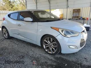 ✅ 2014 Hyundai Veloster • VIN: KMHTC6AD4EU213022 • Lot: 75594394. Wystawiony na Copart z przebiegiem 200 151 mil. Bezpłatny archiwum sprzedaży aukcyjnych z USA i szczegółowy raport historii pojazdu na DreamBid. Zdjęcie 4.