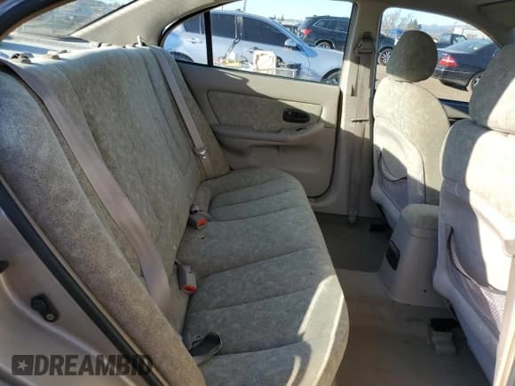 ✅ 2001 Hyundai Elantra GLS • VIN: KMHDN45D41U224853 • Lot: 88162555. Wystawiony na Copart z przebiegiem 72 617 mil. Bezpłatny archiwum sprzedaży aukcyjnych z USA i szczegółowy raport historii pojazdu na DreamBid. Zdjęcie 10.