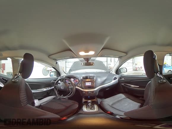 ✅ 2017 Dodge Journey SXT • VIN: 3C4PDDBG6HT513093 • Lot: 82007015. Wystawiony na Copart z przebiegiem 110 417 mil. Bezpłatny archiwum sprzedaży aukcyjnych z USA i szczegółowy raport historii pojazdu na DreamBid. Zdjęcie 15.