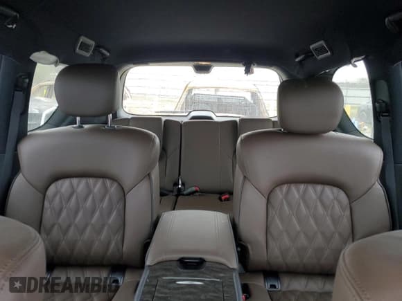 ✅ 2024 Nissan Armada Platinum • VIN: JN8AY2DA6R9418538 • Lot: 47615895. Wystawiony na Copart z przebiegiem 5 687 mil. Bezpłatny archiwum sprzedaży aukcyjnych z USA i szczegółowy raport historii pojazdu na DreamBid. Zdjęcie 10.