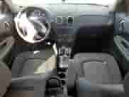 2008 Chevrolet HHR LS z VIN 3GNCA13D18S703147, wystawiony jako Copart lot #75666144 z przebiegiem 207 487 mil mil oraz Szkoda całkowita • Salvage title. Historia ofert i sprzedaży dostępna na DreamBid. Obrazek 8.