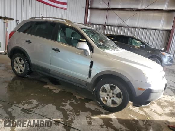 ✅ 2013 Chevrolet Captiva Sport LS • VIN: 3GNAL2EK8DS635510 • Lot: 44644125. Wystawiony na Copart z przebiegiem 112 596 mil. Bezpłatny archiwum sprzedaży aukcyjnych z USA i szczegółowy raport historii pojazdu na DreamBid. Zdjęcie 4.