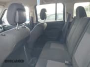 ✅ 2016 Jeep Patriot Sport SE • VIN: 1C4NJRBB3GD580126 • Lot: 43401890. Listed on IAAI with 281,192 mi. Free auction sales archive from the USA and detailed vehicle history report at DreamBid. Image 8.