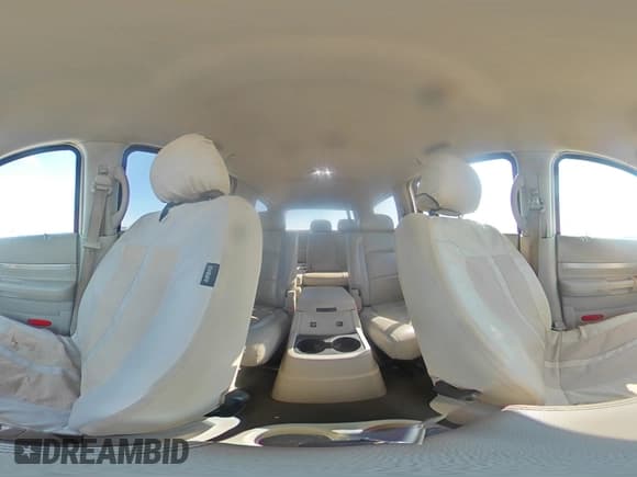 ✅ 2008 Chrysler Aspen Limited • VIN: 1A8HX58288F111558 • Lot: 70370045. Wystawiony na Copart z przebiegiem 155 437 mil. Bezpłatny archiwum sprzedaży aukcyjnych z USA i szczegółowy raport historii pojazdu na DreamBid. Zdjęcie 14.