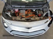 ✅ 2023 Chevrolet Bolt EV 2LT • VIN: 1G1FX6S06P4189559 • Lot: 77671454. Wystawiony na Copart z przebiegiem 103 161 mil. Bezpłatny archiwum sprzedaży aukcyjnych z USA i szczegółowy raport historii pojazdu na DreamBid. Zdjęcie 12.