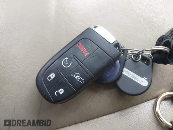 ✅ 2014 Jeep Grand Cherokee Limited • VIN: 1C4RJFBT8EC114896 • Lot: 41996876. Wystawiony na IAAI z przebiegiem 148 893 mil. Bezpłatny archiwum sprzedaży aukcyjnych z USA i szczegółowy raport historii pojazdu na DreamBid. Zdjęcie 11.