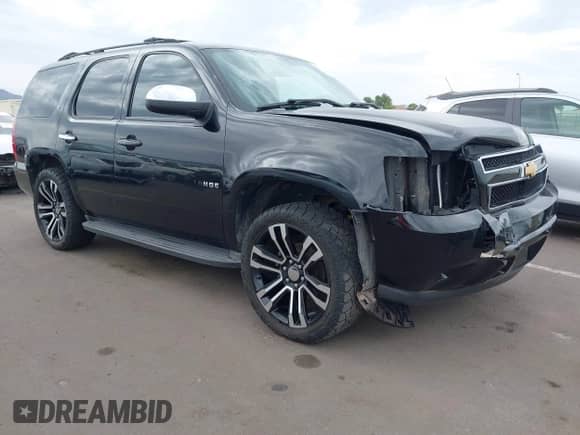 2013 Chevrolet Tahoe Commercial с VIN 1GNLC2E06DR312034, выставлен на аукционе IAAI как лот 43412755 с пробегом 229 897 миль миль и . История ставок и продаж доступна на DreamBid. Изображение 1.