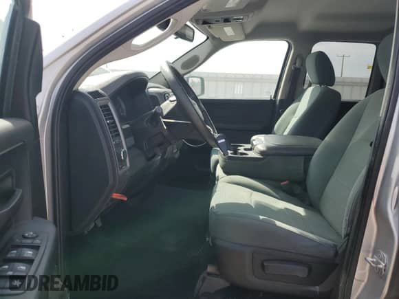 2016 Ram 1500 Express with VIN 1C6RR7FG9GS395912, listed as a Copart auction lot 71468455 with 207,206 mi miles and Clean title. Bid and sale history available at DreamBid. Image 7.