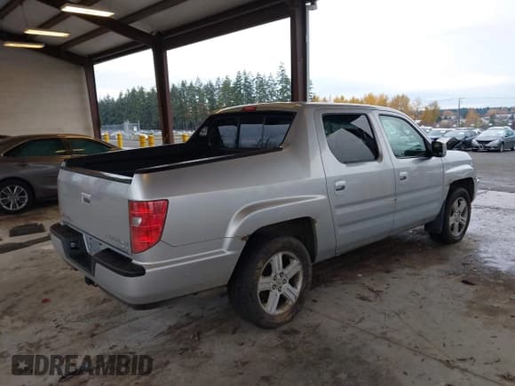 ✅ 2011 Honda Ridgeline RTL • VIN: 5FPYK1F59BB006395 • Lot: 43654662. Wystawiony na IAAI z przebiegiem 99 363 mil. Bezpłatny archiwum sprzedaży aukcyjnych z USA i szczegółowy raport historii pojazdu na DreamBid. Zdjęcie 4.